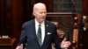Biden firma decreto para mejorar el acceso a guarderías