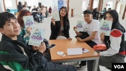 Animados por su interés por la ciencia y la tecnología, estudiantes ecuatorianos escucharon y debatieron con científicas sobre los retos en la ciencia y la tecnología en aras de una mayor inclusión de género.