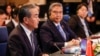 资料照：中共中央政治局委员、中国外长王毅和韩国外长朴振在印尼雅加达出席东盟会议。（2023年7月13日）