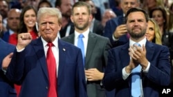 Prezida watowe Donald Trump na Visi Prezida watowe JD Vance