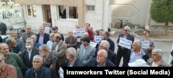 تجمع اعتراضی بازنشستگان مخابرات در خراسان رضوی، دوشنبه ۲۲ اسفند ۱۴۰۱