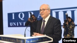 Furqat Sidiqov 2015-2020 yillarda O'zbekistonning Pokistondagi elchisi bo'lgan 