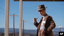 Fotografija Universal Pictures na kojoj je Kilijan Marfi u filmu "Openhajmer"