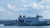 FILE - Rumah Sakit Terapung TNI AL KRI dr. Soeharso bersanding dengan kapal FCAM KRI Keris. Foto: KRI Keris.(Twitter/Jatosint)