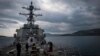 Kapal perusak AS "USS Carney" berhasil menembak beberapa drone dari milisi Houthi Yaman di Laut Merah (foto: dok). 