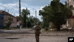Фото: архівне фото, український солдат у Курській області, 16 серпня