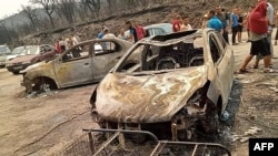 Frappée par les incendies, la ville de Toudja se trouvait sous des températures dépassant les 40 degrés.