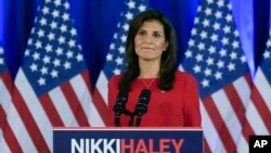 La republicana Nikki Haley en el momento de anunciar que pone fin a su campaña por la Casa Blanca, el 6 de marzo de 2024, en Charleston, EEUU.