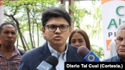 Candidato de la oposición a la primaria del 22 de octubre, César Almeida, en gráfica de archivo.