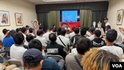 2023年11月14日，中國異議人士在美國洛杉磯台灣會館召開了“洛杉磯民主派前往三藩市抗議習近平活動”的記者會。 （美國之音特約記者張木林拍攝）