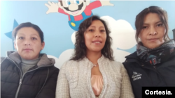 Marí Elena Rodríguez, Sandivel Miranda y Anabel López, educadoras del Cerro de Potosí. [Foto: Cortesía Fundación Simón I. Patiño]