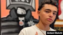 El artista colombiano Romeo ha inaugurado su exposición en la ciudad de Doral aprovechando que esta semana se está celebrando Art Basel, la feria de arte contemporánea más importante de las Américas.