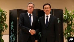 资料照：美国国务卿布林肯在纽约会晤中国国家副主席韩正。（2023年9月18日）