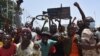 Manifestations anti-junte et heurts à Conakry