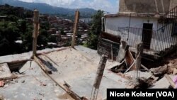 Lo que quedó de la casa de Jennifer Freites en el Petare, Caracas, Venezuela.