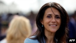 Chrysoula Zacharopoulou, membre du gouvernement français, a rencontré mardi à Ouagadougou le président de transition du Burkina Faso Ibrahim Traoré pour décrisper les relations. 
