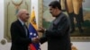 El Alto Comisionado para DDHH de la ONU, Volker Turk, recibido por el presidente Nicolás Maduro durante una visita a Venezuela en enero de 2023.