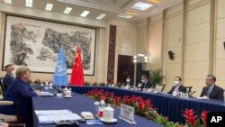 2022年5月23日中国外交部长王毅会见联合国人权事务高级专员米歇尔·巴切莱特