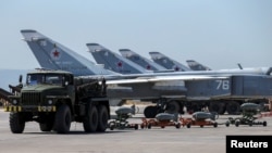 Suriyaning Xmeymim havo bazasidagi Rossiya harbiy samolyotlari, 2016-yil, 18-iyun