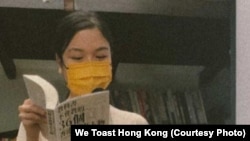 港識多史創辦人之一Haidee 分享他們出版書籍的歷史故事。(圖片來源：港識多史提供)