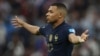 Mondial: Kylian Mbappé, un génie du football comparable au roi Pelé
