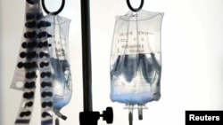 La investigación, que utilizó datos de 2021, proyecta que 176.000 hispanos residentes en Estados Unidos serían diagnosticados con cáncer, con 46.000 muertes entre ellos. Foto: Reuters