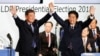 日本首相安倍晉三連任自民黨總裁