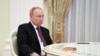 Ruski predsjednik Vladimir Putin negira da Moskva planira invaziju na Ukrajinu.