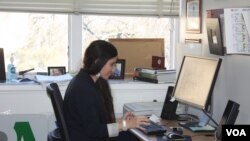 La periodista cubana Yoani Sánchez fue de las primeras en usar la internet para ejercer periodismo en la cerrada sociedad cubana. Las amenazas en su contra no han cesado.