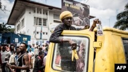 Une scène de rue à Kinshasa, le 21 décembre 2018