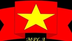 Declarações de Eduardo dos Santos reflectem crise no MPLA - 1:43