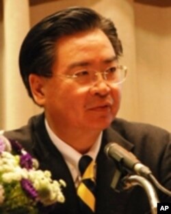 吳釗燮