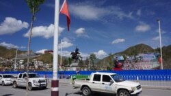 སྐྱེ་དགུ་མདོར་བོད་པ་ཞིག་གིས་རང་ལུས་མེར་སྲེག