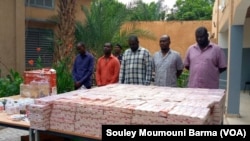 Hukumar Yaki Da Fataucin Miyagun Kwayoyi Ta Kama Wasu Dilloli Dauke Da Kwayoyi Na Daruruwan Miliyoyi