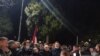 Protestu protiv manjinske vlade pridružili se i pojedini ministri
