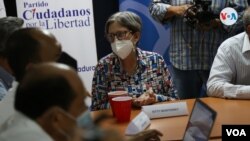 A la opositora Carmella Amburns se le anuló su pasaporte nicaragüense. Foto archivo VOA.