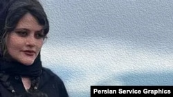 مهسا امینی
