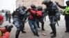 Россия: акции протеста в поддержку Навального