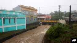 [En Fotos] Fiona azota Puerto Rico con inundaciones, deslaves y cortes eléctricos 