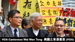 香港和平佔中的三名發起人之一、香港資深民主人士朱耀明牧師（中）。（美國之音湯惠芸拍攝） 