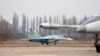 Un avion de chasse ukrainien MIG-29 est stationné sur la base aérienne de Vasilkov à l'extérieur de Kiev, en Ukraine, le 23 novembre 2016.