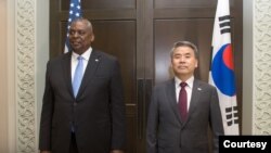 로이드 오스틴(왼쪽) 미 국방장관과 이종섭 한국 국방장관 (자료사진=한국 국방부)
