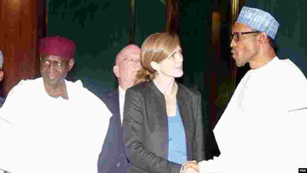 Jakadiyar Amurka a Majalisar 'Dinkin Duniya, Samantha Power Tana Gaisawa Da Shugaba Muhammadu Buhari.