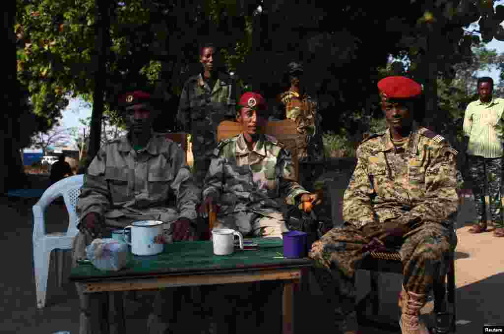 Ex-Seleka rebel soldiers are pictured at their base in Bossangoa, north of Bangui, Jan. 2, 2014.