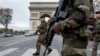 Yevropa qochoqlar ichida terrorchilar kirib kelishi mumkinligidan xavotirda