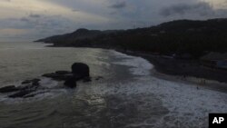 Playa El Tunque en El Salvador. [Foto de archivo]
