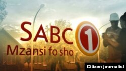 La SABC possède 18 radios qui diffusent dans les 11 langues du pays, notamment l'anglais et l'afrikaans.