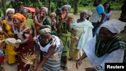 Des ivoiriennes à Man, dans l'ouest de la Côte d'Ivoire, le 3 novembre 2014