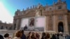 El Papa dice que se siente mejor, pero nuevamente no aparece en la ventana en el Vaticano