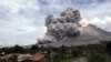 BNPB Naikkan Status Sinabung ke Tingkat Tertinggi